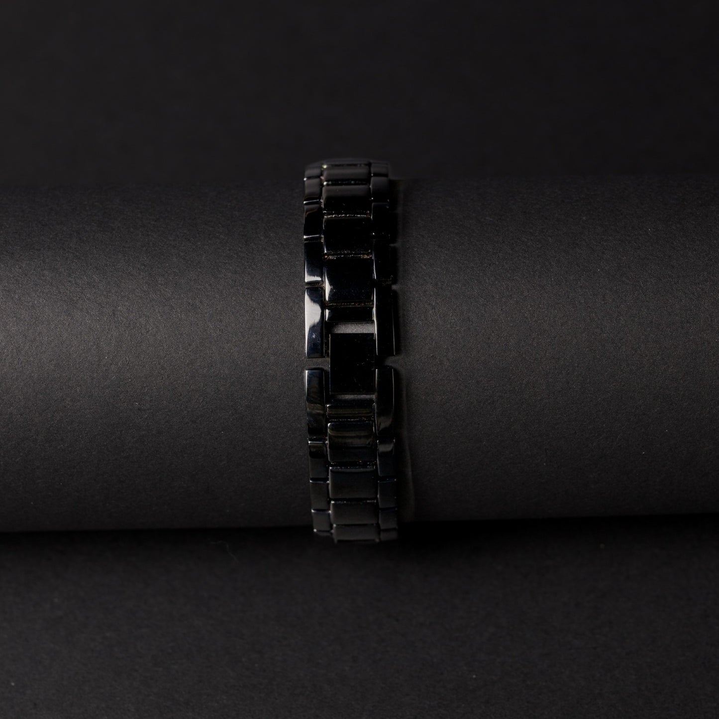 Obsidian Elegance