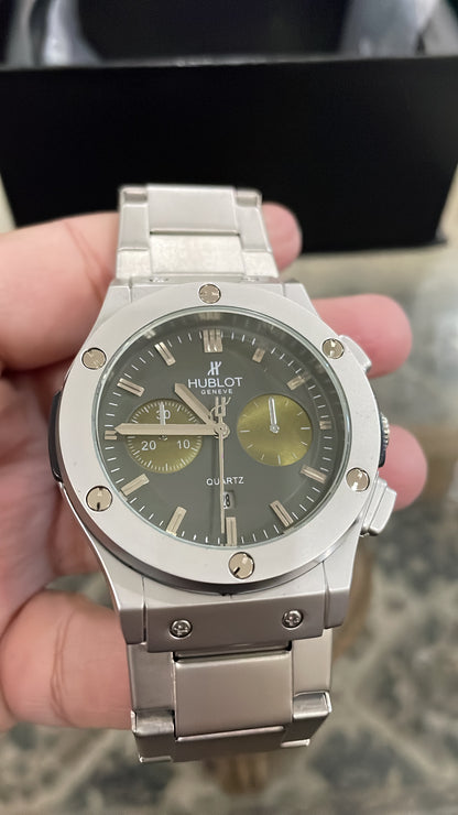 Majestic Elegance - Dull Green Dial