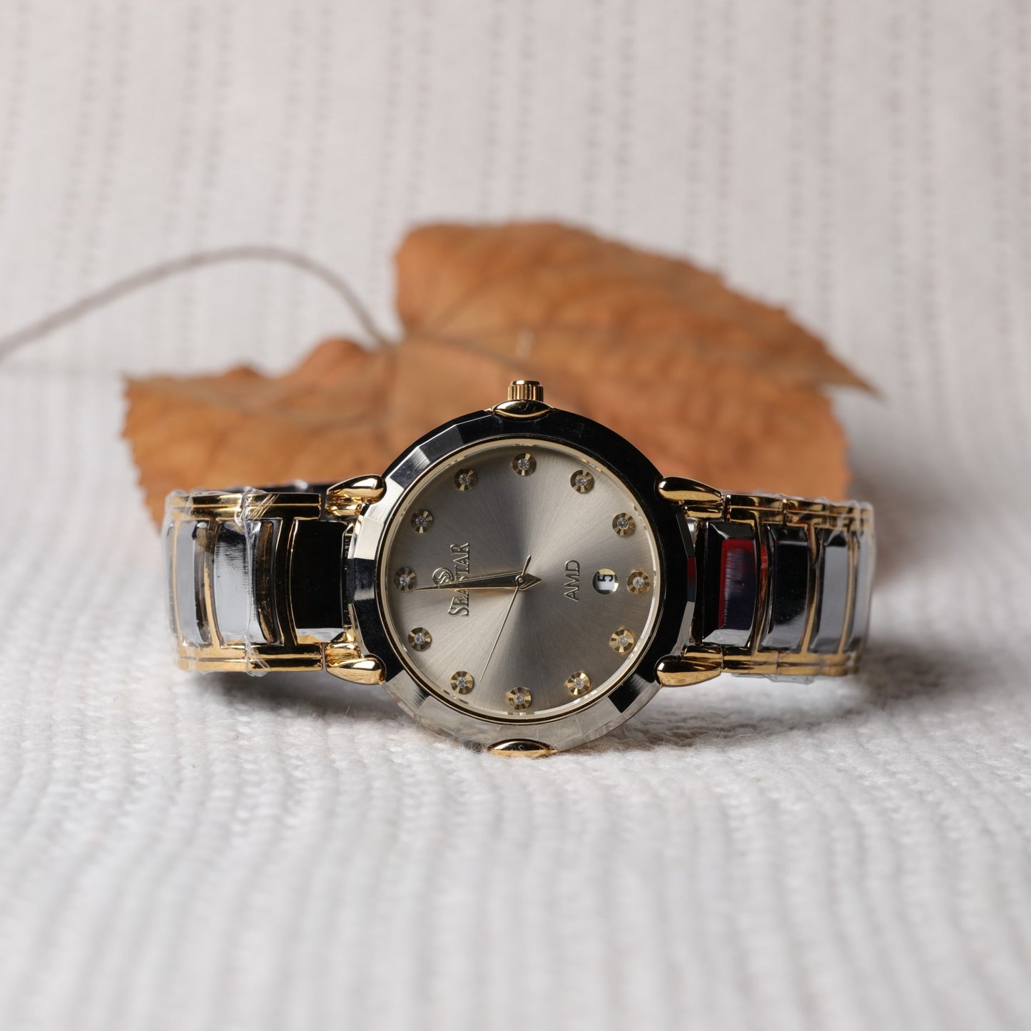 Eternal Luxe - Champagne Gold Dial Watch