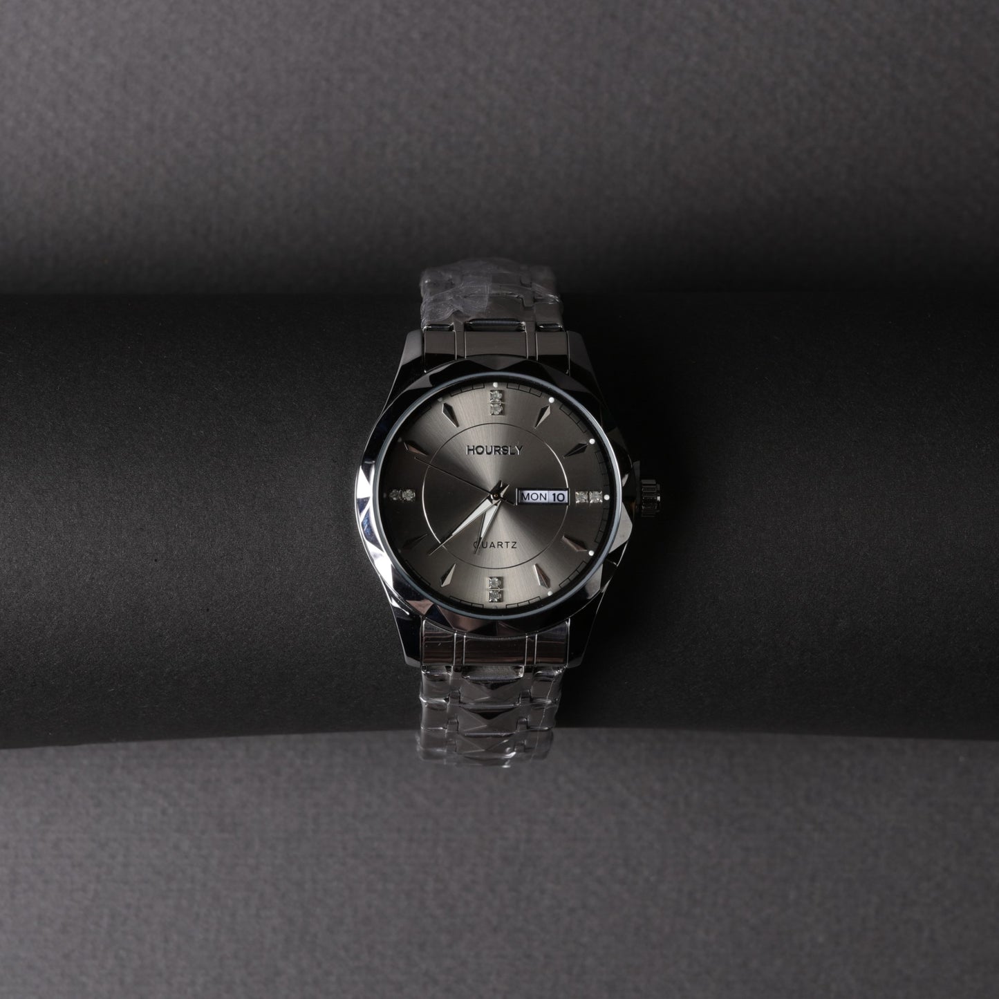 Dawn Majesty Watch