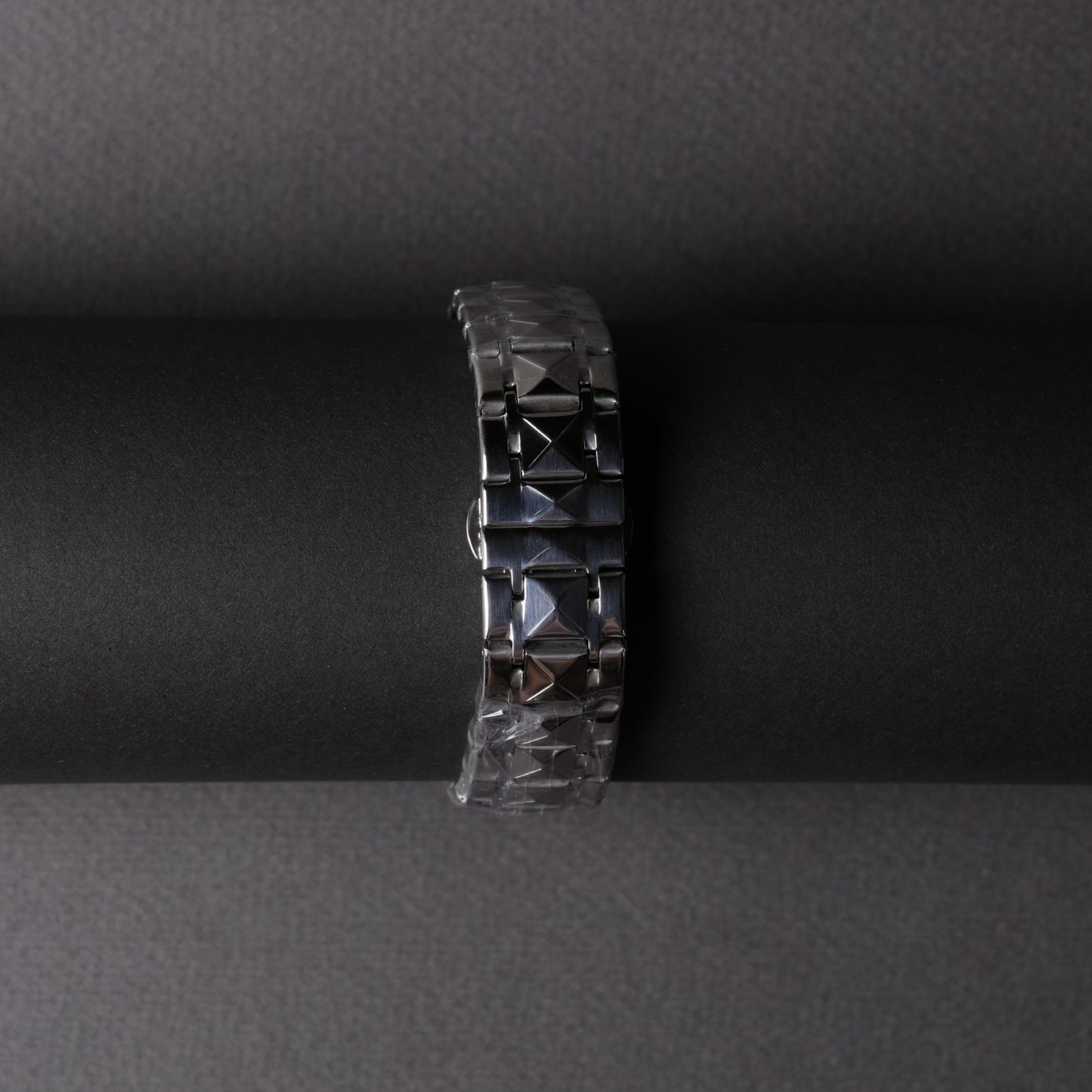 Dawn Majesty Watch