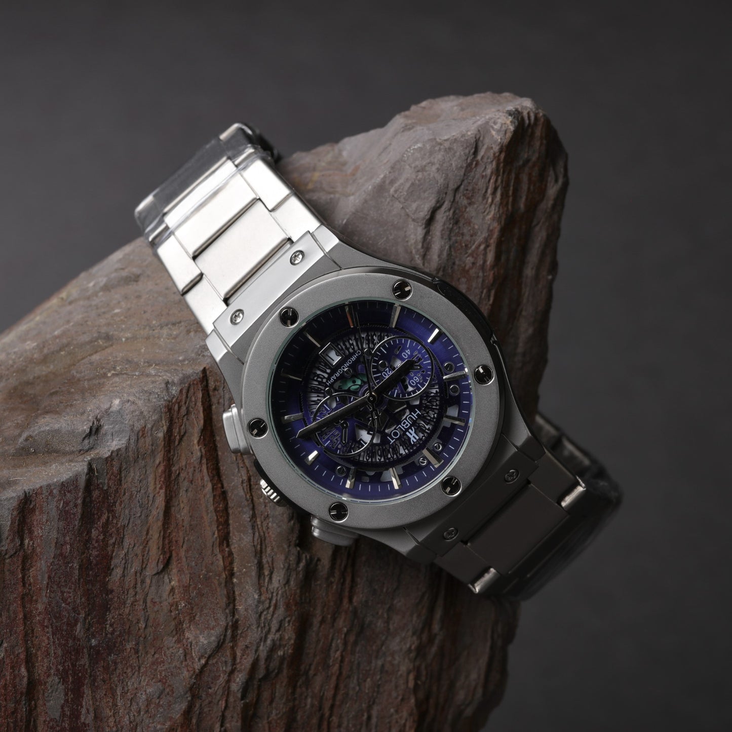 Majestic Elegance - Blue Dial